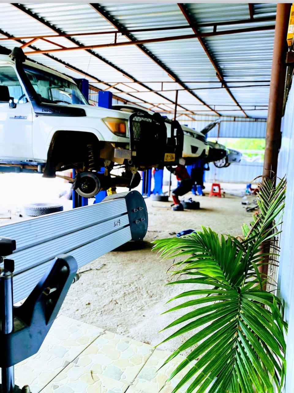 Under-car steering component and linkage repairs Zimbabwe